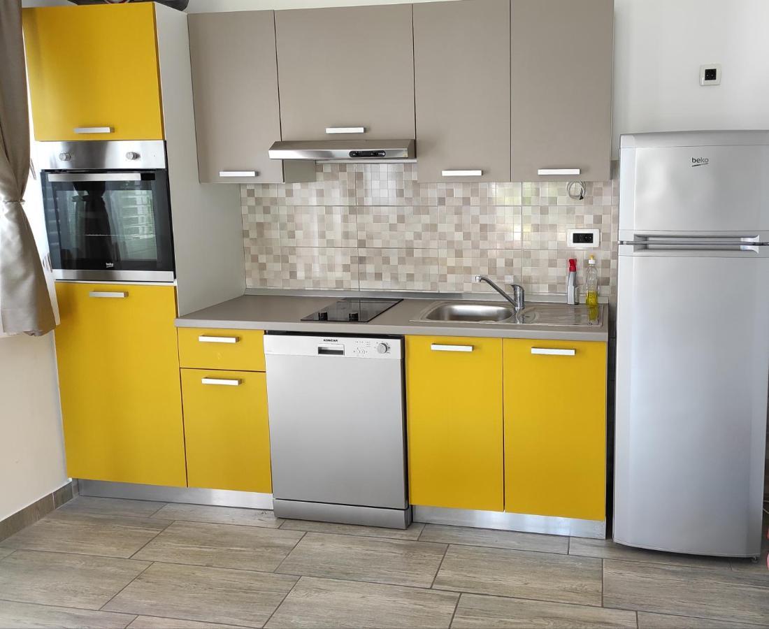 White Pigeon Apartment Split Luaran gambar
